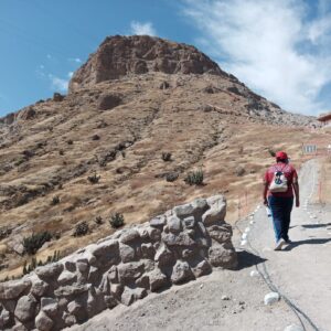 Cerro Baúl: La fortaleza inexpugnable en el techo de Moquegua